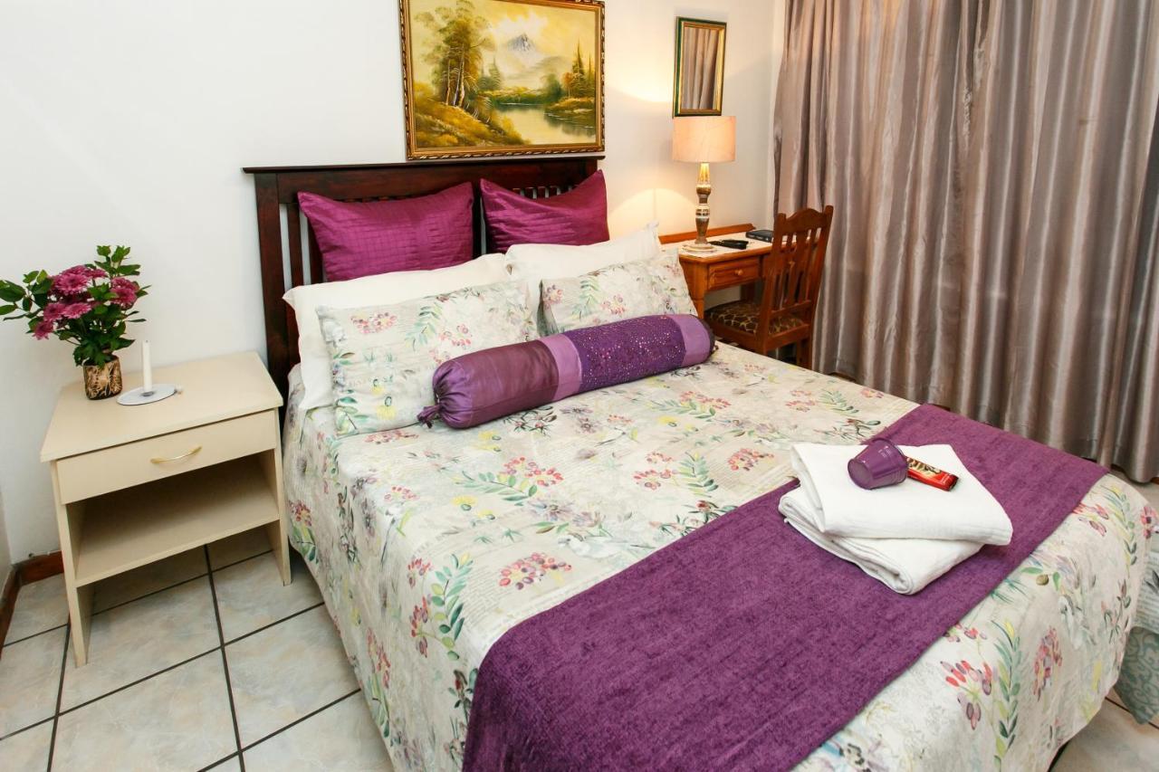 Langenhoven B&B Oudtshoorn Bagian luar foto