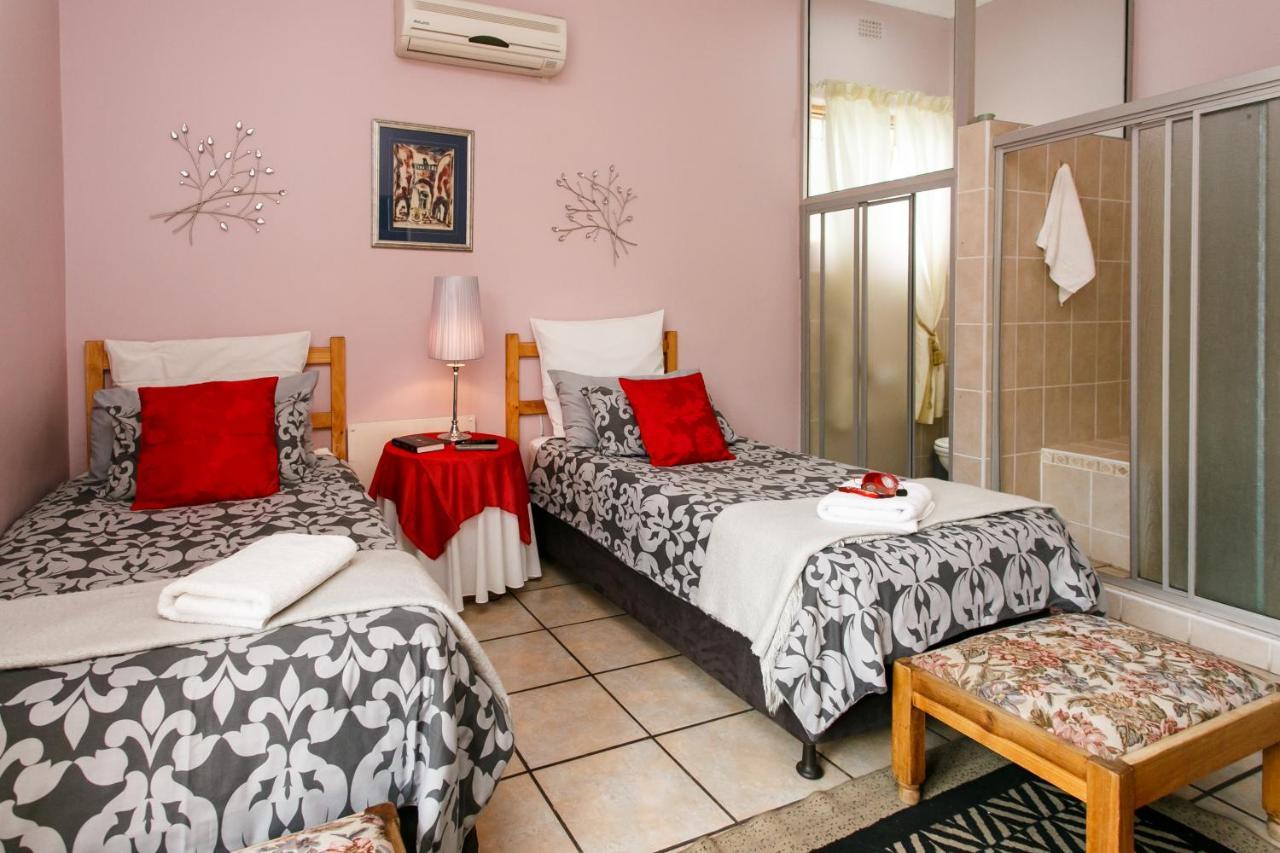 Langenhoven B&B Oudtshoorn Bagian luar foto