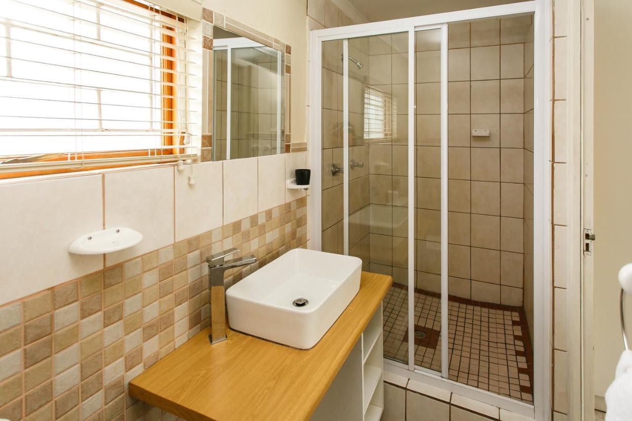Langenhoven B&B Oudtshoorn Bagian luar foto